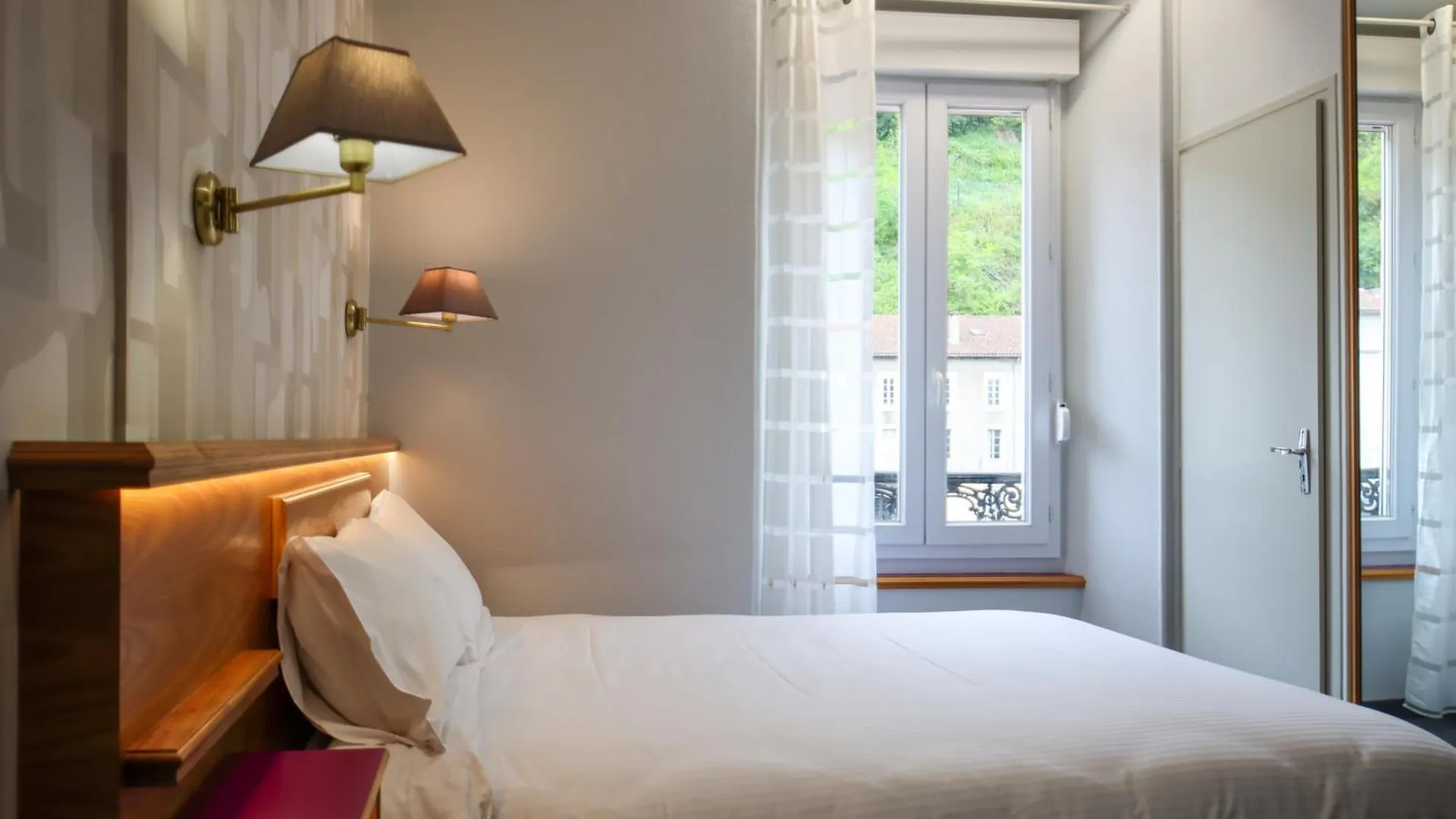 Hotel Le Lons Foix 3*,  Frankreich