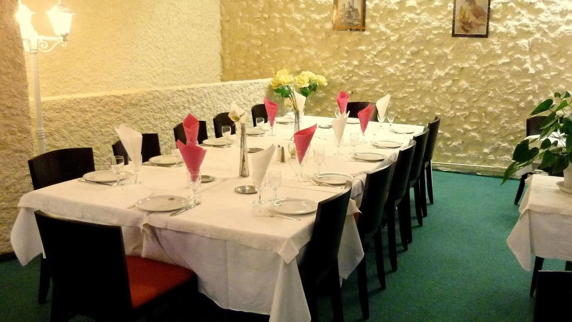 Hotel Le Lons Foix